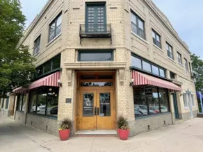 Sunshine & Sky Loft in Vibrant Downtown Greeley! - Image 5