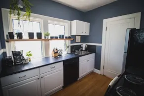 Sunshine & Sky Loft in Vibrant Downtown Greeley! - Image 4