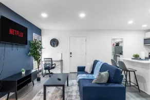 5 Min to Love Field | Gated+Guard | 1BR | Parking - Image 4