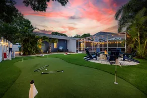 Epic Indoor Slide Pool&Hot Tub Mini Golf Fire Pit - Image 4