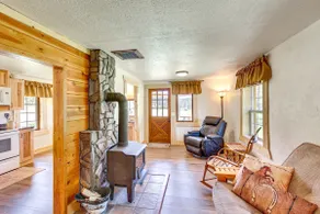Remote Custer Cabin w/ Fire Pit & Near State Park! - Image 3