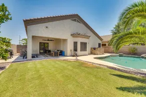 Heated Pool, Furnished Patio! Gilbert Getaway - Image 2