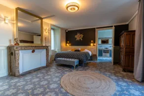 Gîte in 4-star Château/6 people - Image 2