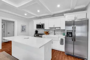 Fully Renovated 2 Bedroom Ocean Grove Beach Apt. 1 - Image 2