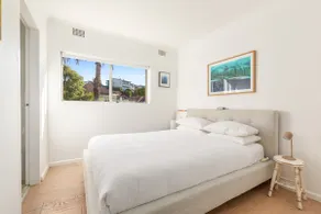 Lovely Harbourside 1-Bed Close To Sydney Landmarks - Image 3
