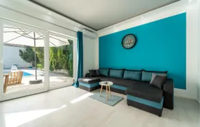Luxurious Home In Biograd Na Moru With Sauna - Image 3