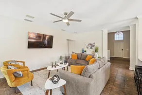 5BD Vacation Retreat - Pool Patio Cinema - Image 5