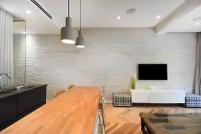 The Queen 2BR in Rupin St by HolyGuest - Image 5