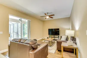 5 Mi to Weeki Wachee Springs! Poolside Retreat - Image 3
