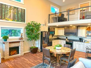 Towering Pines Villa | Hot Tub & Rooftop Terrace - Image 5