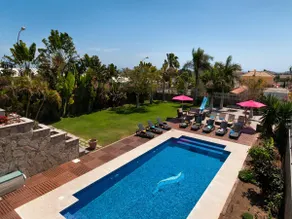 Superb Family Villa in Sonnenland for 12 - Image 2