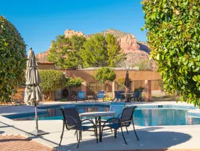 Sycamore Sunset: Pool, Hot Tubs, Tennis & Hiking! - Image 4