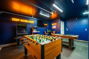Luxury | Hot Tub, Sauna, Miniputt, GameRoom, Pets - Image 2