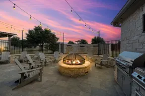 The Green Ranch House-Pool-Theatre-Hot Tub-Game Ro - Image 3