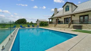 Hidden Gem: Spacious Countryside Retreat w/ Pool - Image 3