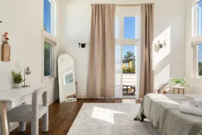 3BR 2.5BA The Orcas Parkside- In Seward Park, near the lake - Image 5