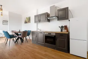 Apartment 5 - Image 5