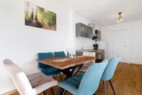 Apartment 5 - Image 2