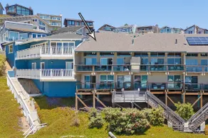Perched on the Sand – Oceanfront Living - Image 5