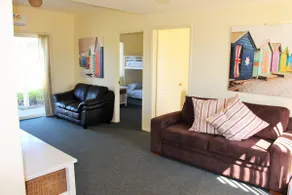 Alton Seas 67 Hargreaves Rd Middleton - No Linen Included - Image 5