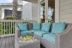 Shine on the Shore by Avantstay Pool + Golf Cart - Image 2