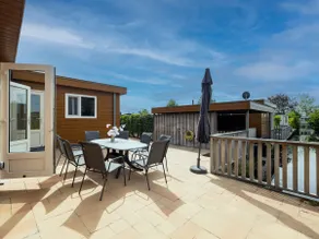 Two large chalets side by side with 2 sloops - Image 3