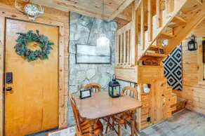 Cozy Nature Escape! Roaring Gap Cabin w/ Patio - Image 4