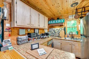 Cozy Nature Escape! Roaring Gap Cabin w/ Patio - Image 3