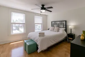 Joyful Jeremy's Cottage on Madison - Near Downtown - Image 4