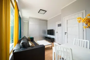 Ochota Deluxe Apartment by BookingHost - Image 3
