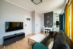 Ochota Deluxe Apartment by BookingHost - Image 4