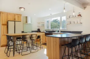 Historic Farmhouse Retreat in Boothbay - Image 3