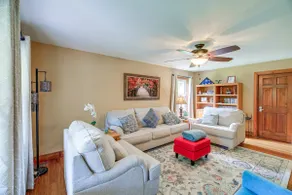 Peaceful Bluff City Retreat w/ Fire Pit & Grill - Image 4