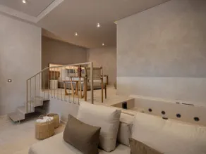 Hestia Triple Room With Private Hot Tub - Image 4