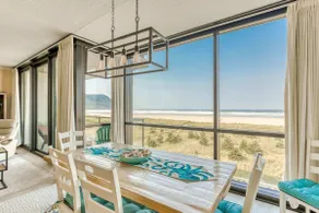 Sand & Sea (302) Wave Watcher - Beachfront Balcony - Image 2