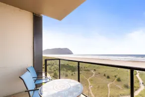 S&S608PntHouse Paradise:Spacious Top Flr Oceanfrnt - Image 2