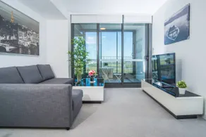 Minimalism modern apartment*waterview*parking＊IGA - Image 3