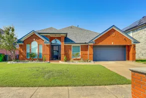 Modern Retreat w/ Backyard on Fossil Creek - Image 4