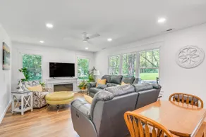 Newly Built Home Near Morrison Rockwood State Park - Image 2