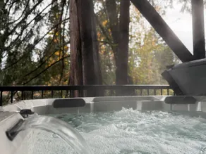 Stefenee Lodge - Base of Mt.Hood, Luxury Getaway - Image 2