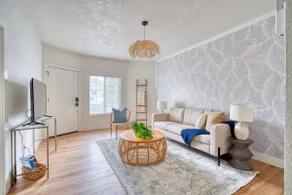 1BR/1BA - Brooklyn - Ground Floor - Private Entry - Image 2