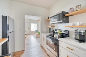 1BR/1BA - Brooklyn - Ground Floor - Private Entry - Image 4