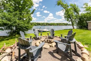 Escape to Blake Lake! Your Perfect Getaway Awaits! - Image 2