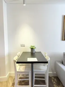 Central 1 Bedroom Apartment in Gibraltar - Image 5