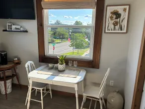 Charolotte's Corner Overlook, Suite 101 - Image 4