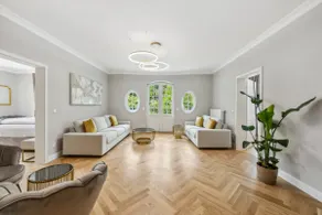 Residenz Hugo - Penthouse Apartment - Image 4
