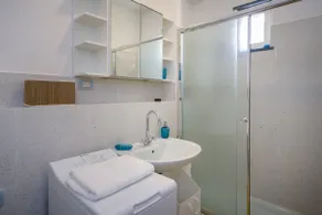 Cozy 95sqm Sunny Flat and Garden 100m from Sea #A1 - Image 2