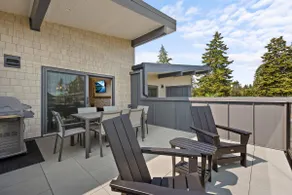Azure Shores at The Beach House - Image 4