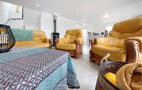 5 bedroom nice home in Guégon - Image 3