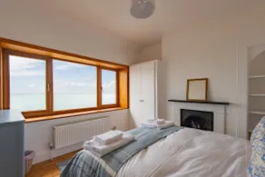 Sea Spray Cottage By Bloom Stays - Image 4